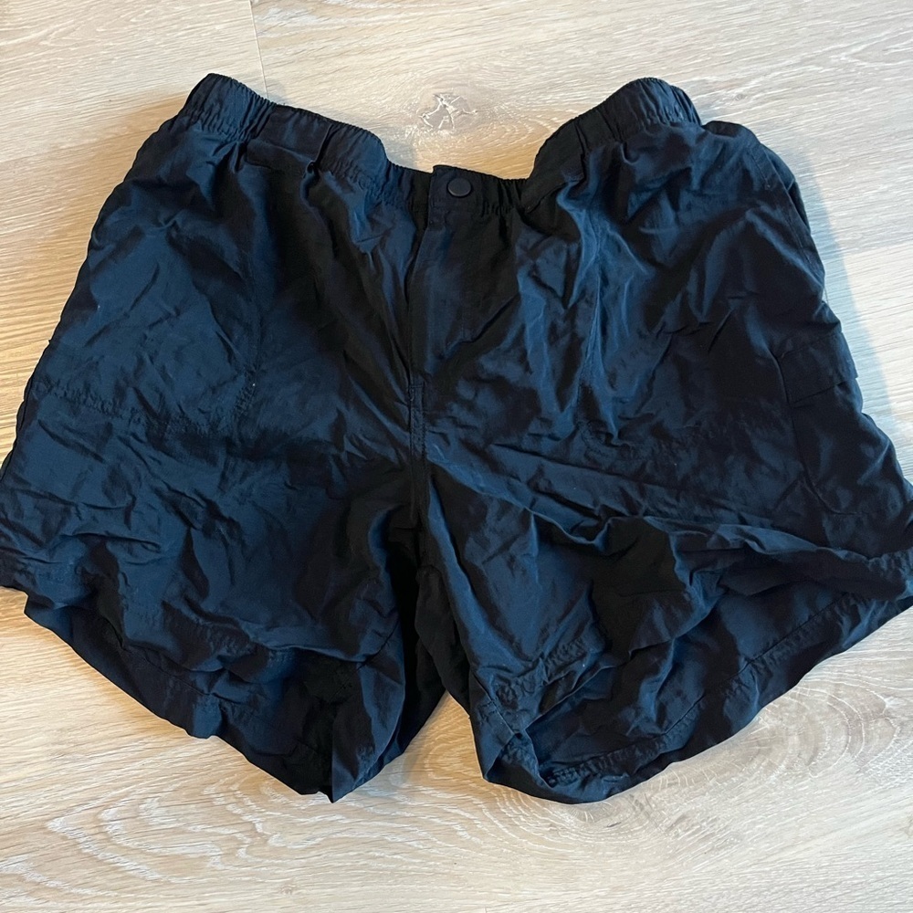 Columbia Shorts Large